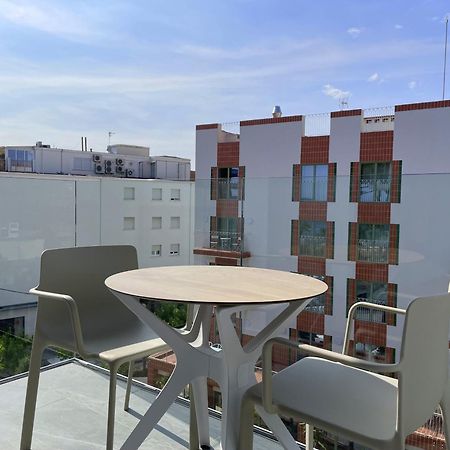 Rentalmar Suites Salou Families Only Phòng bức ảnh